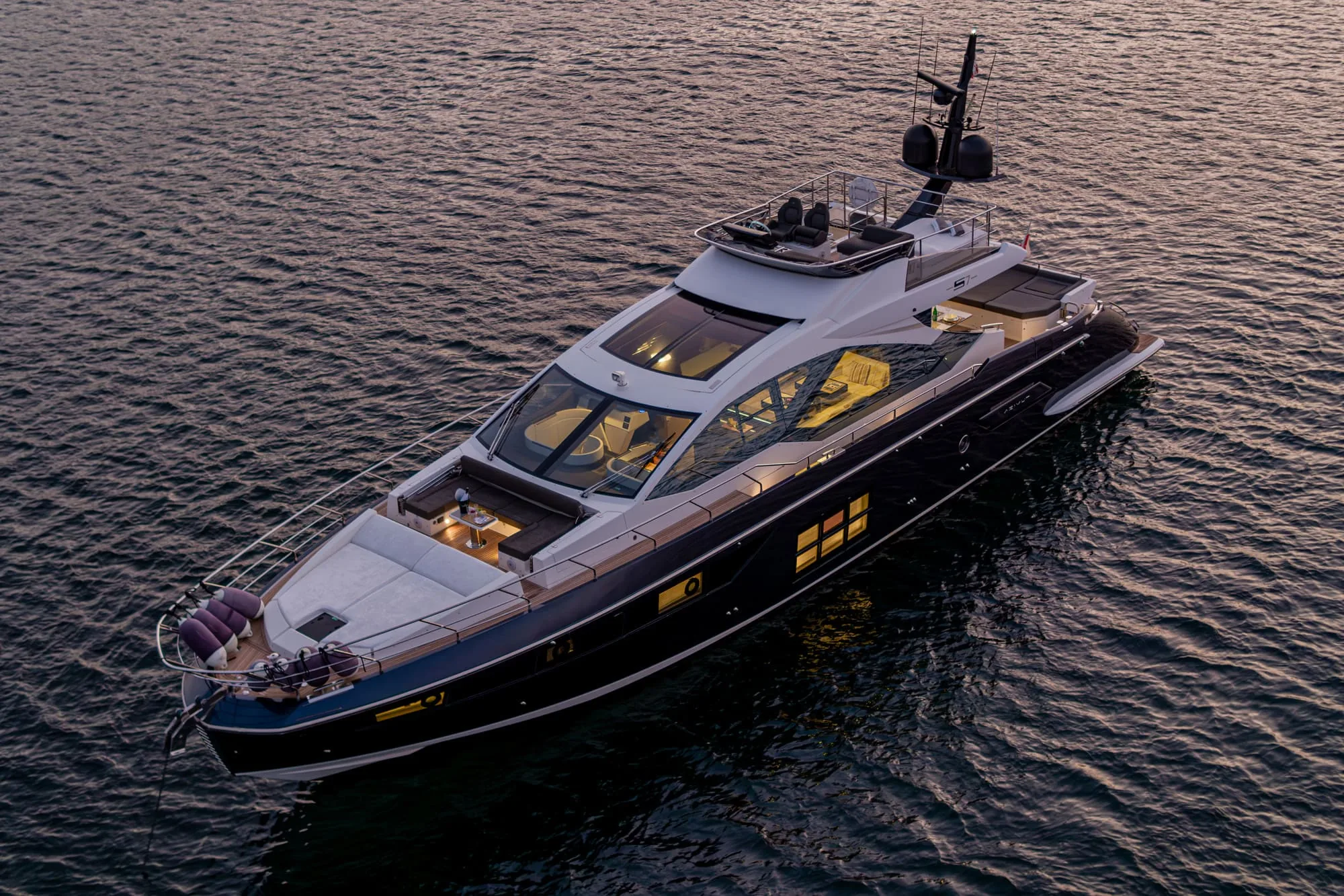 MANARA I - photo 26 yacht charter Cannes