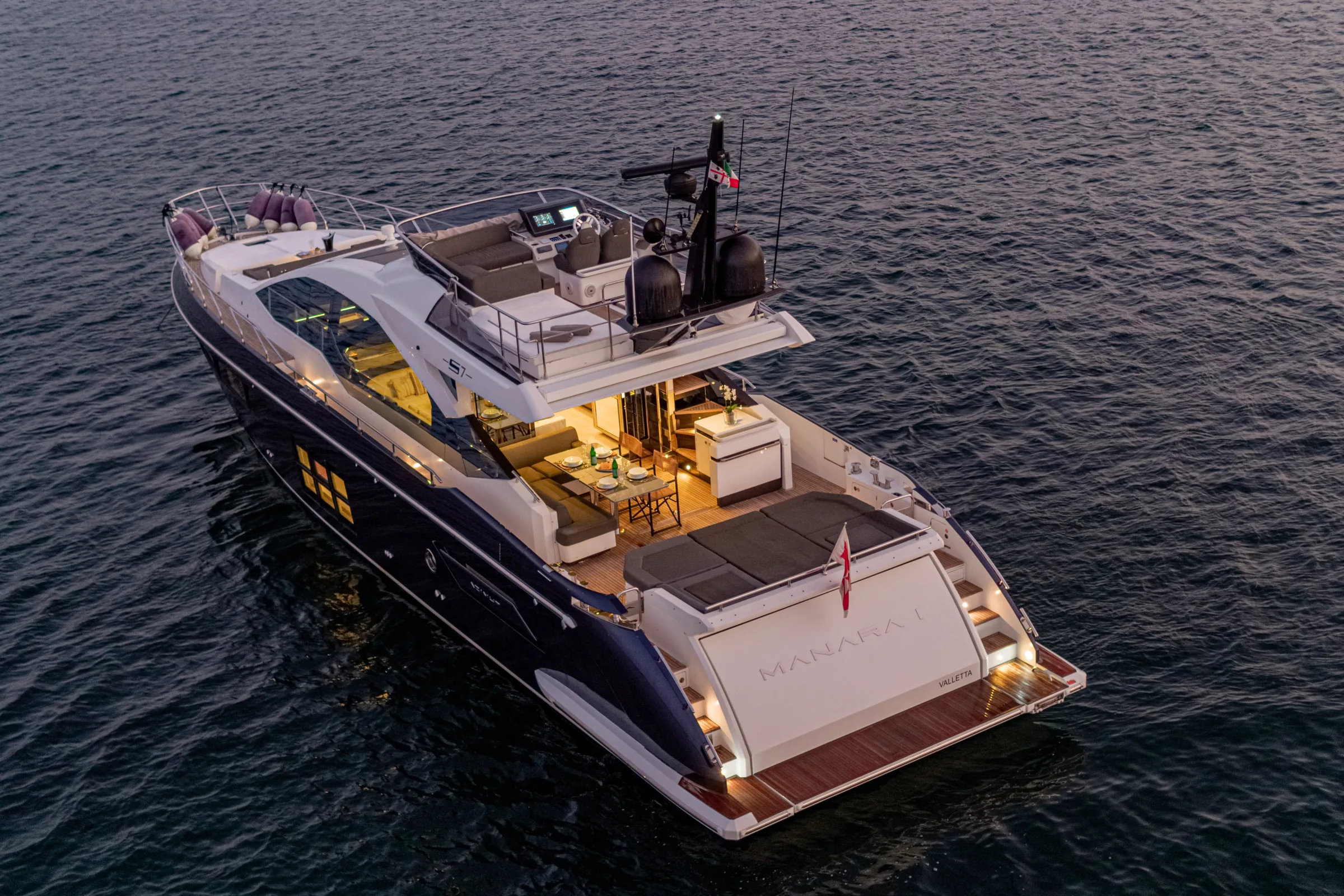 MANARA I - photo 30 yacht charter Cannes