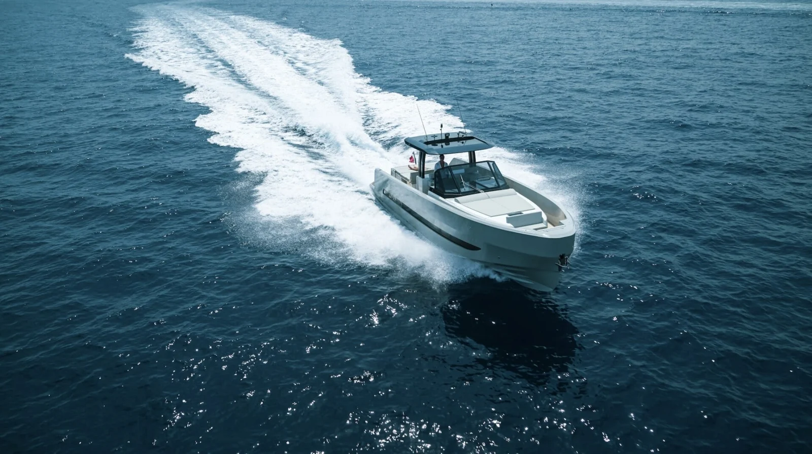 Tecnomar Yachts MED 42, photo 8 location yacht Cannes