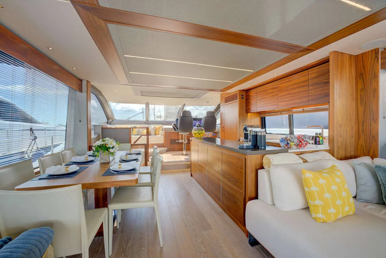 MIKEL ANGELO - photo 3 yacht charter Cannes