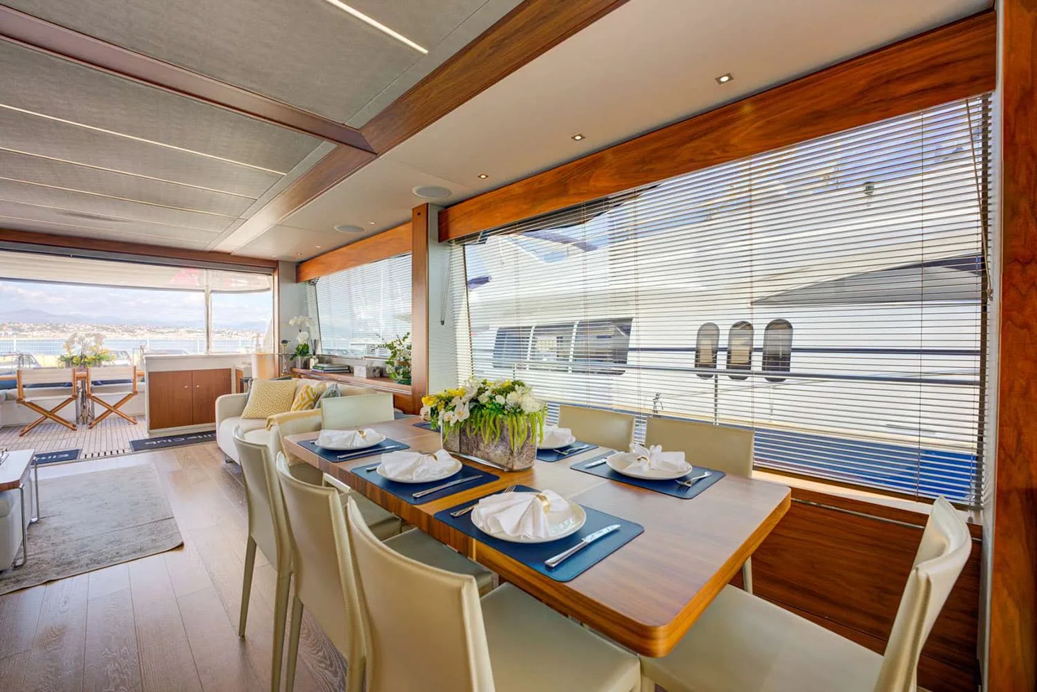 MIKEL ANGELO - photo 4 yacht charter Cannes