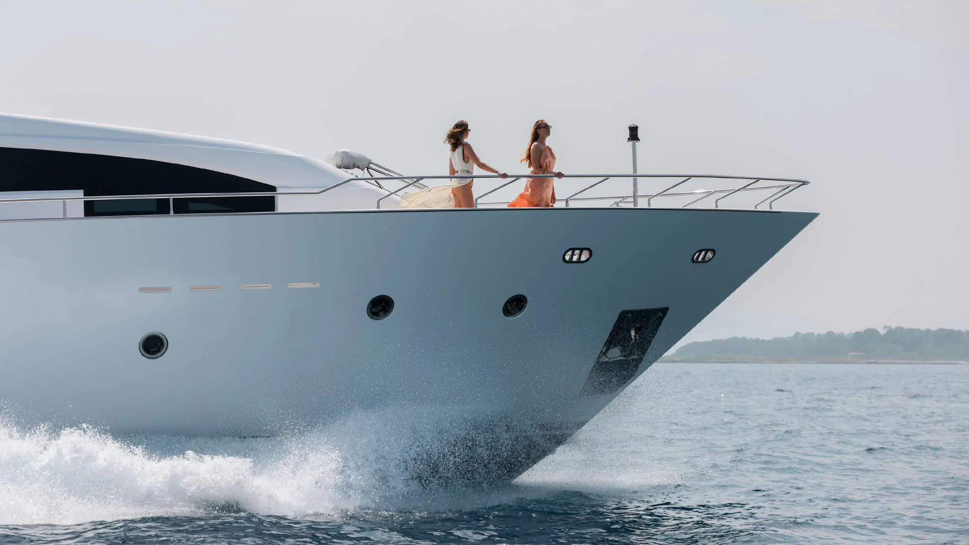 Millesime — photo 9 location yacht Cannes