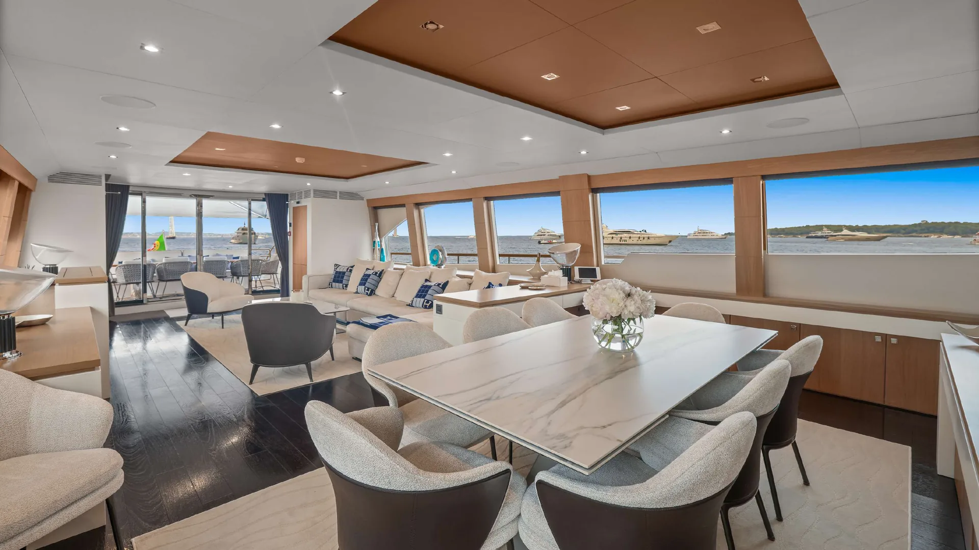 Millesime — photo 19 location yacht Cannes