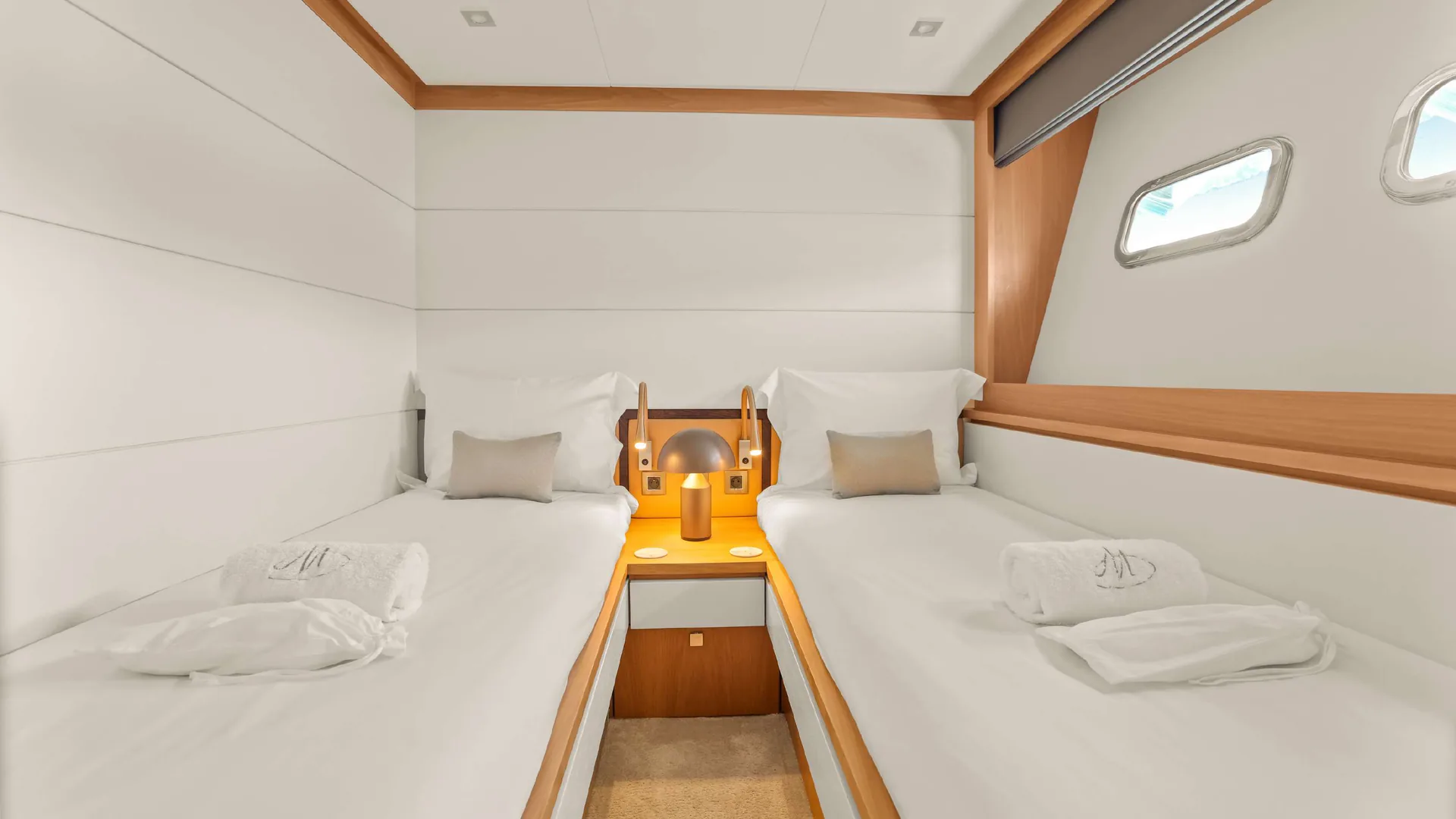 Millesime — photo 24 location yacht Cannes