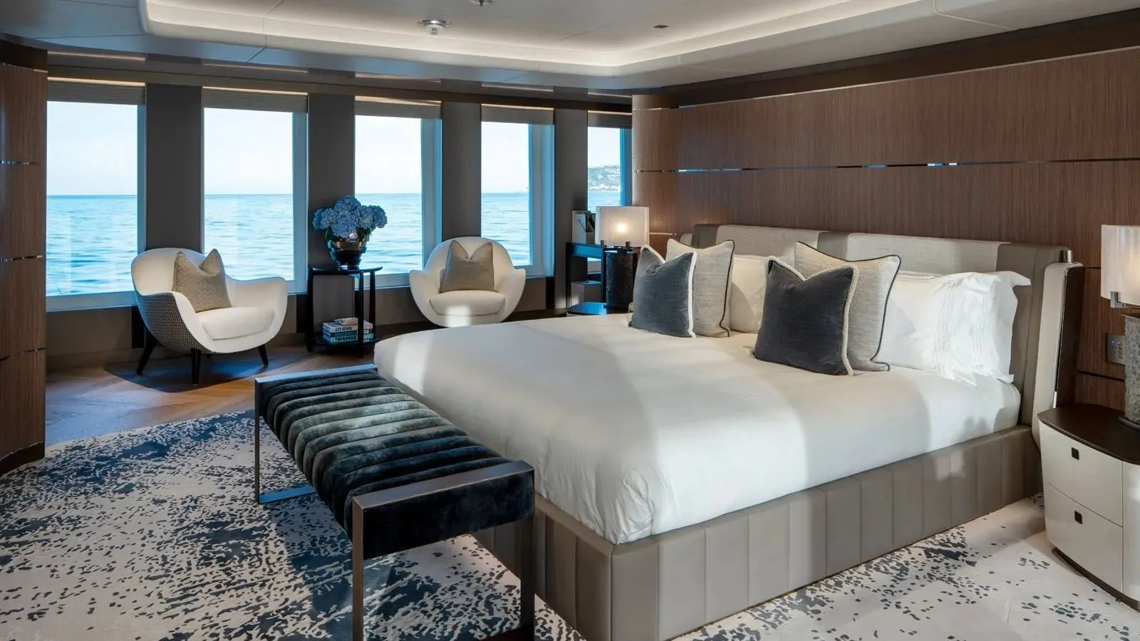 MOSKITO - photo 22 yacht charter Cannes