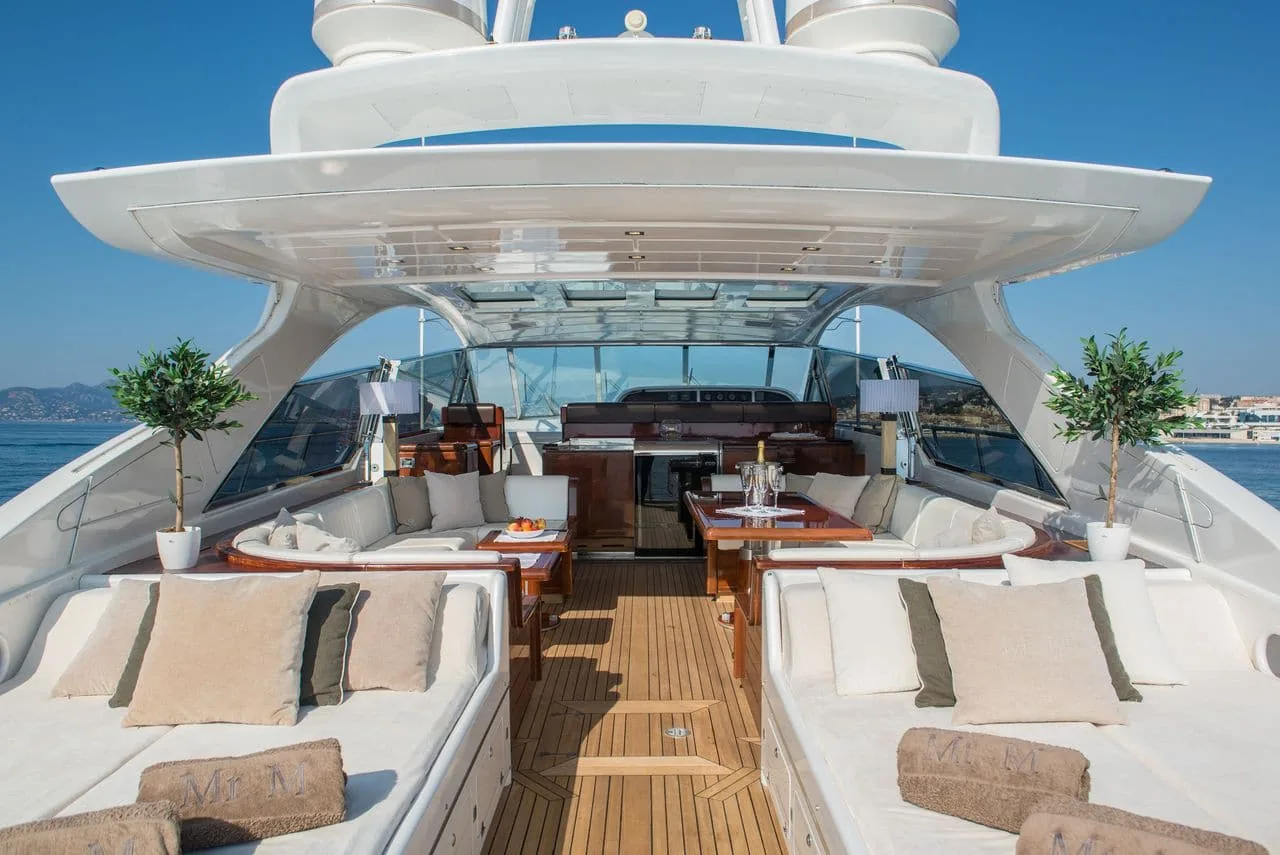 MR M - photo 7 yacht charter Cannes