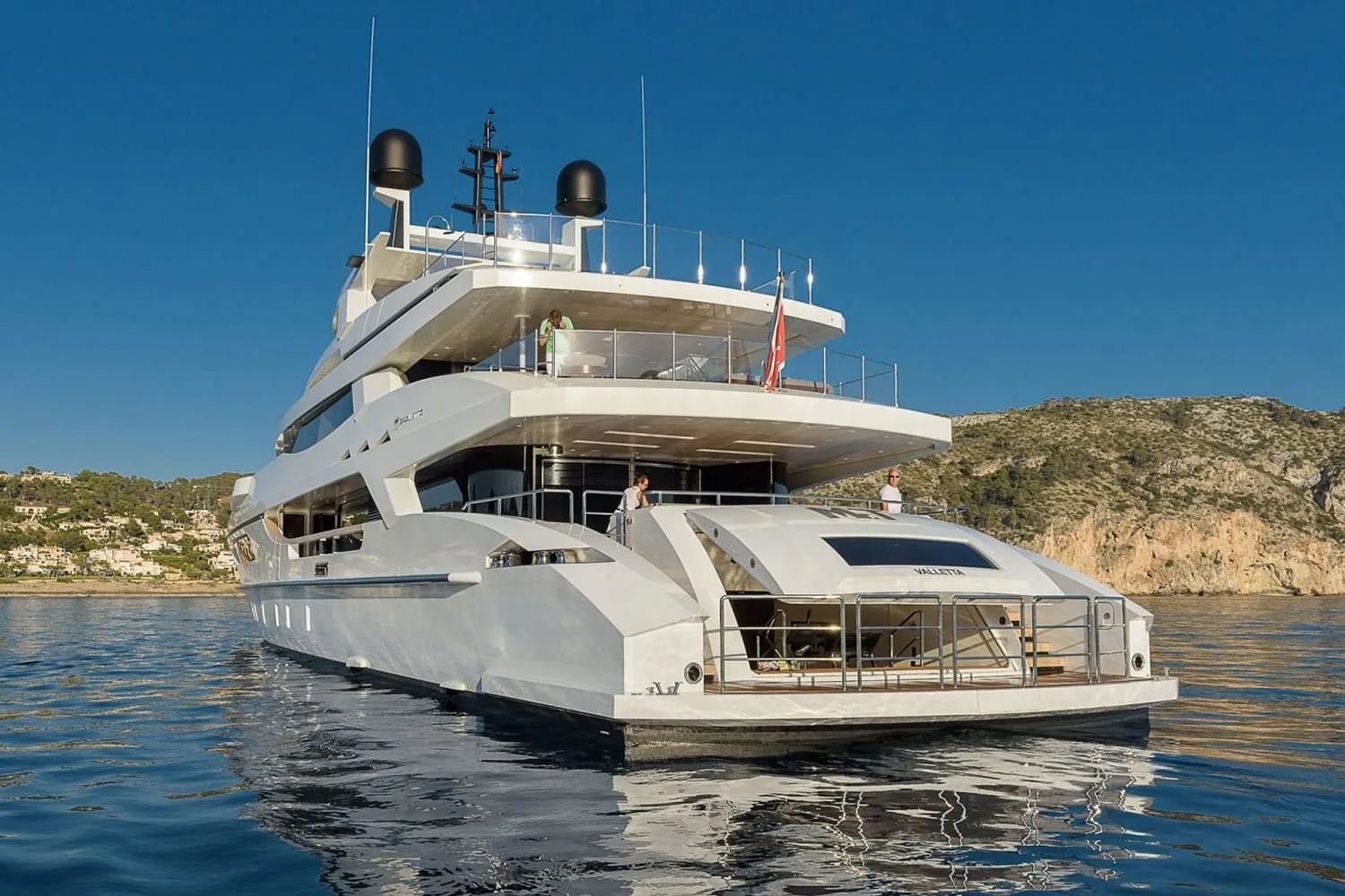 MR T - photo 5 yacht charter Cannes