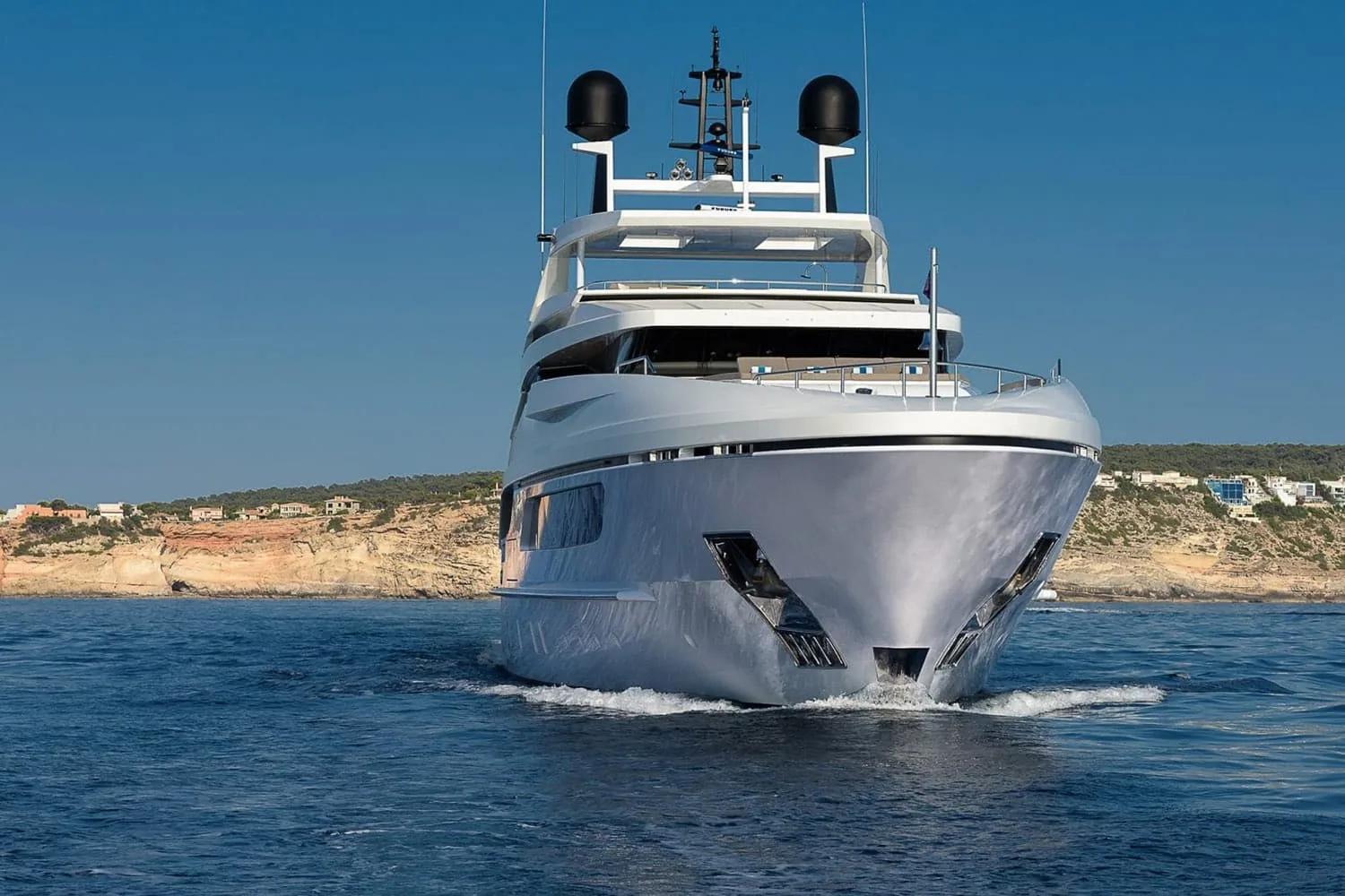 MR T - photo 6 yacht charter Cannes
