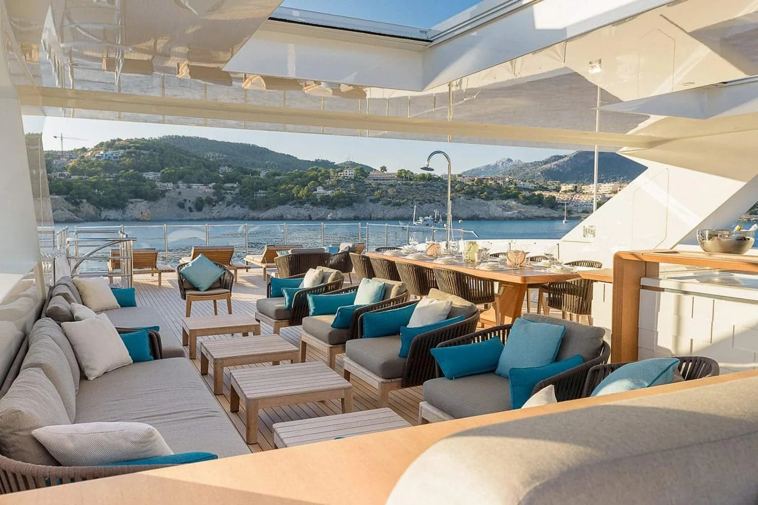 MR T - photo 7 yacht charter Cannes