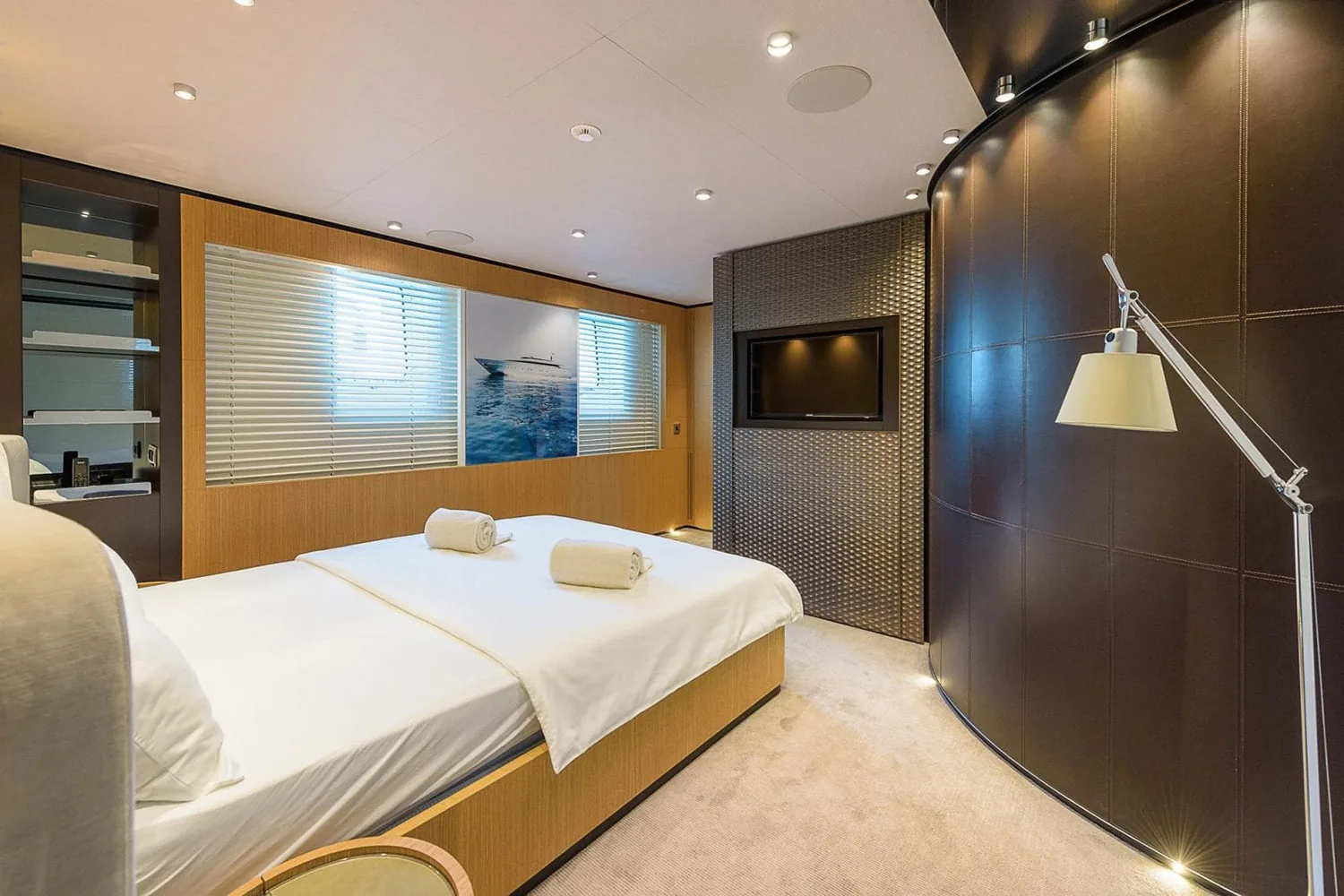 MR T - photo 28 yacht charter Cannes