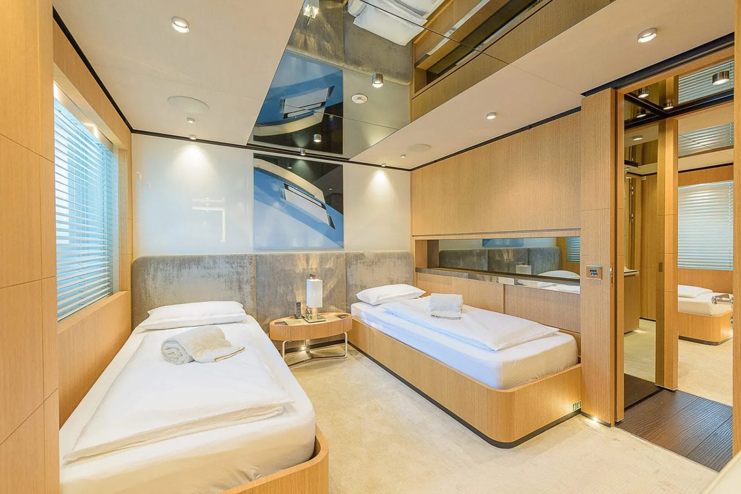 MR T - photo 32 yacht charter Cannes