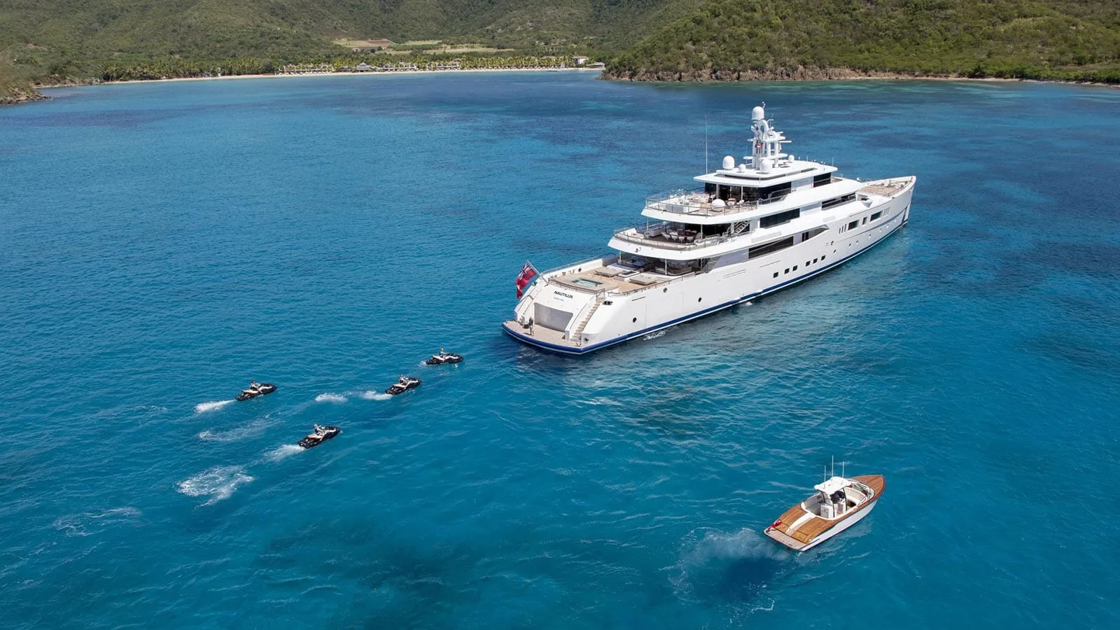 NAUTILUS - photo 16 yacht charter Cannes