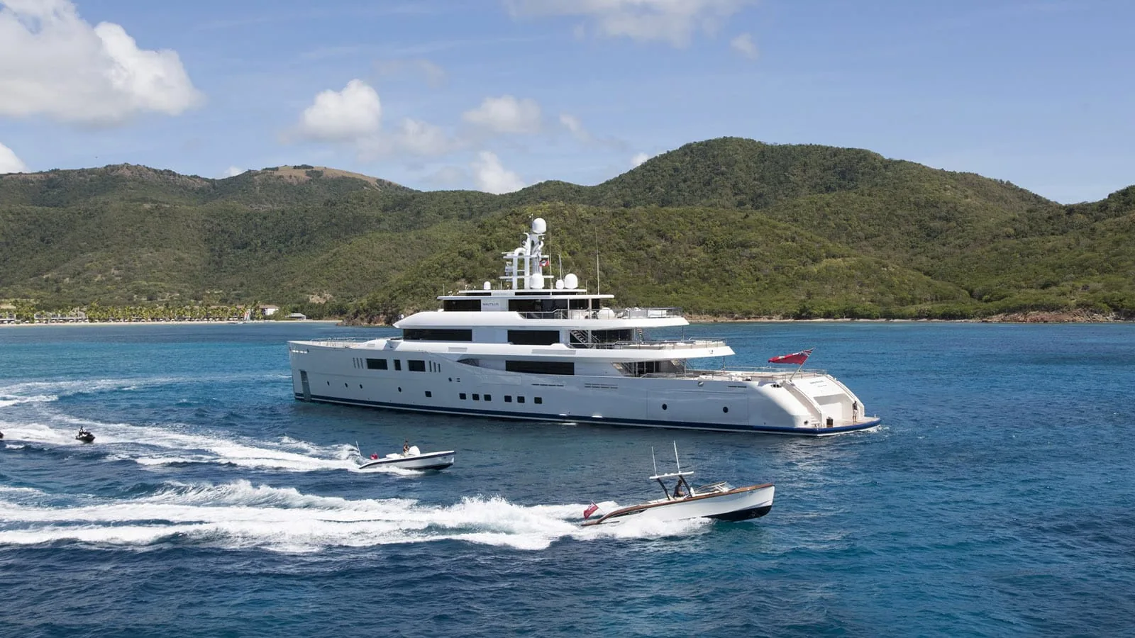 NAUTILUS - photo 17 yacht charter Cannes