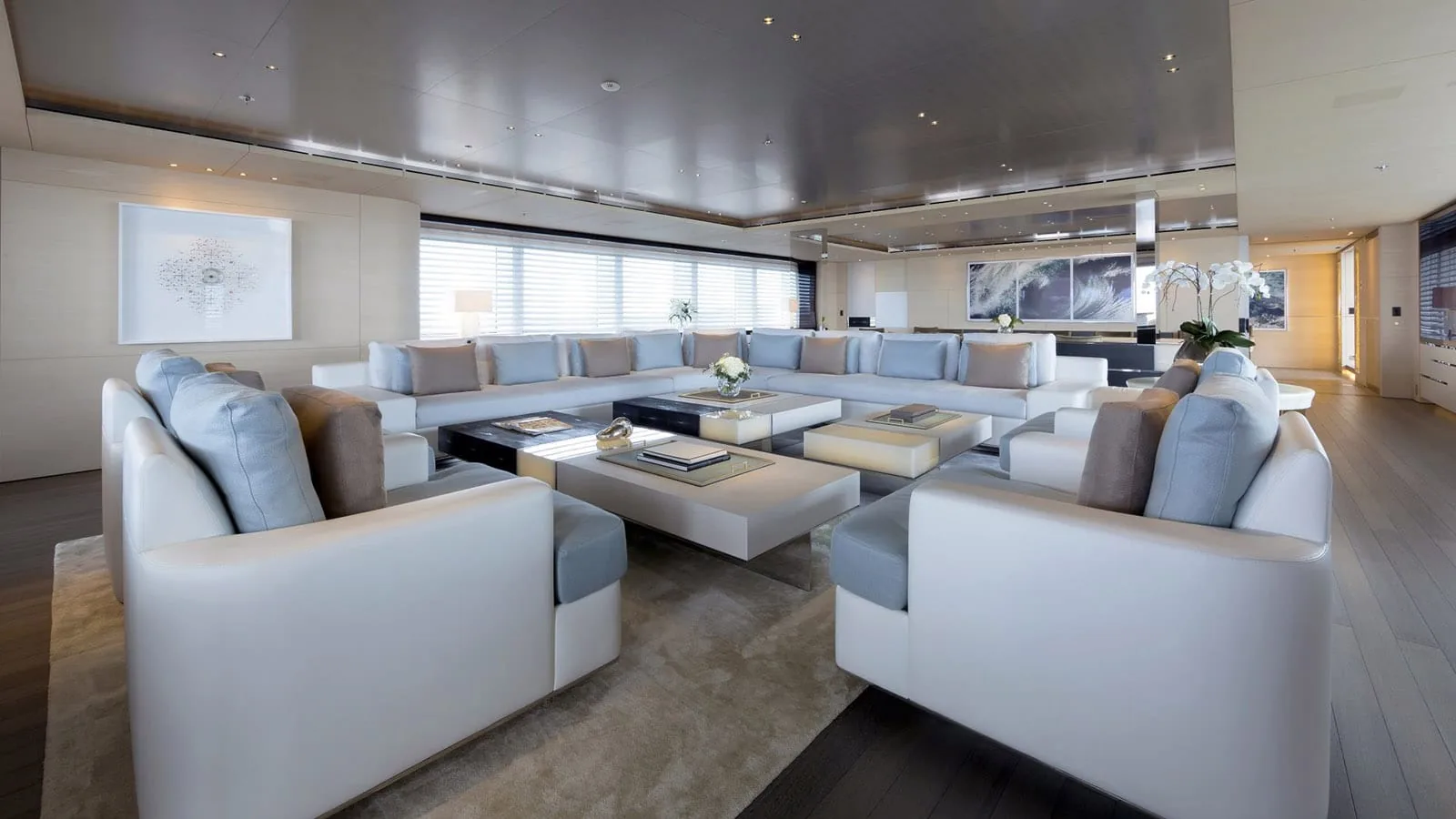 NAUTILUS - photo 25 yacht charter Cannes