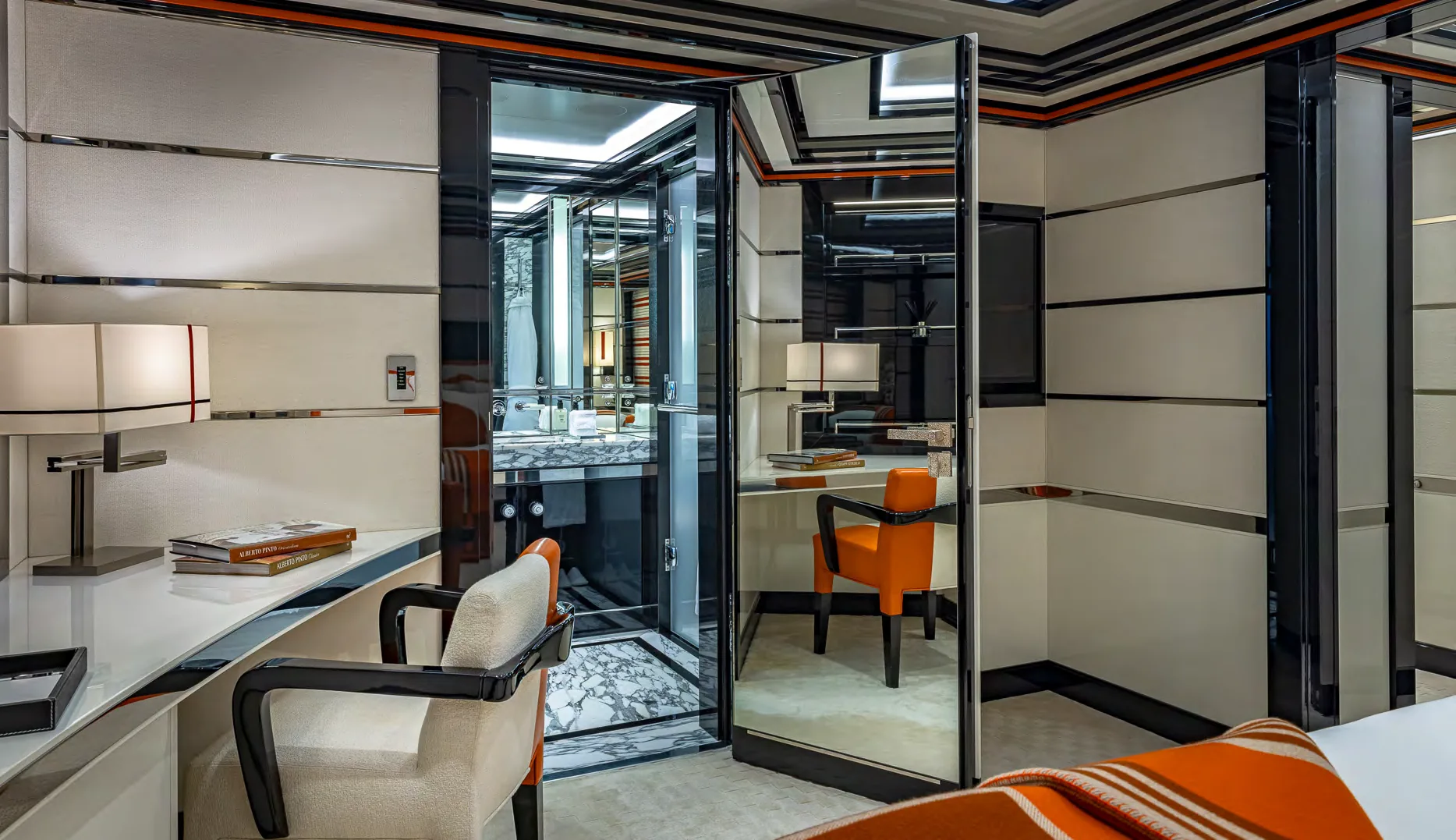 OKTO — photo 21 location yacht Cannes