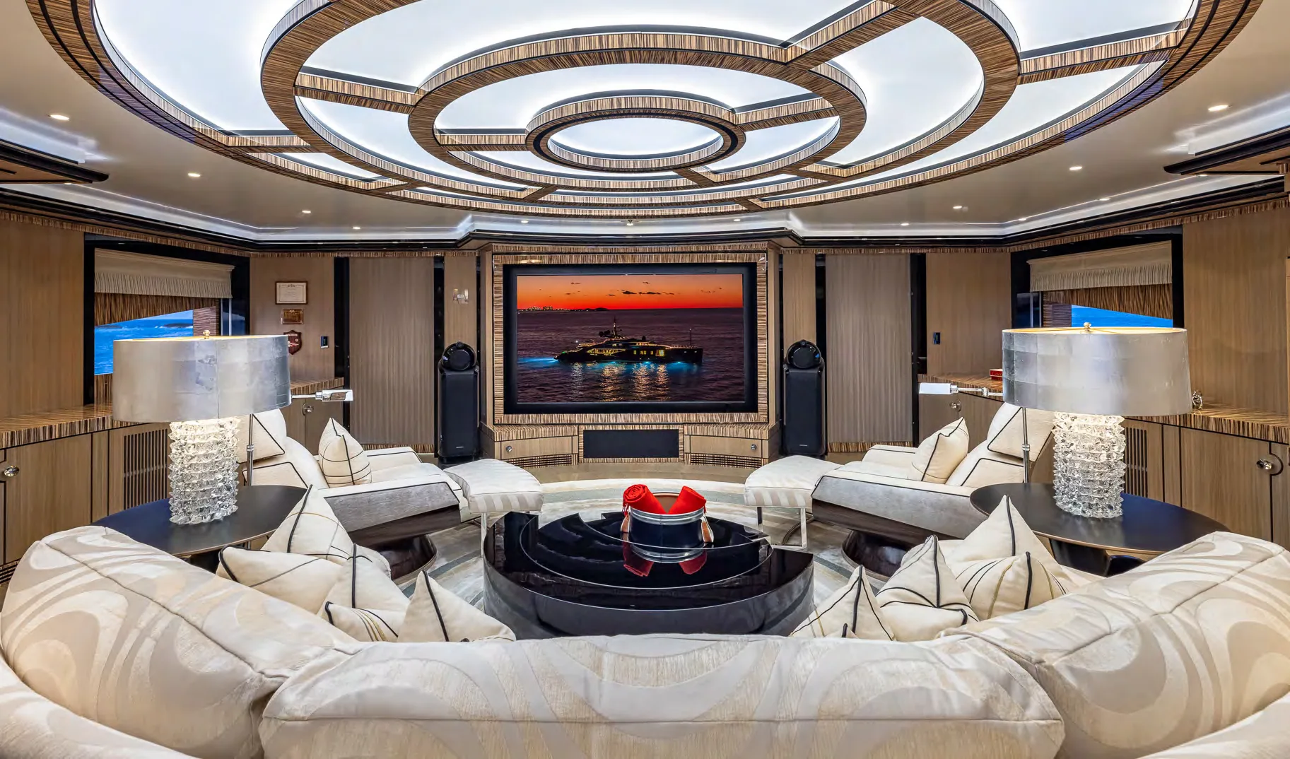 OKTO — photo 28 location yacht Cannes