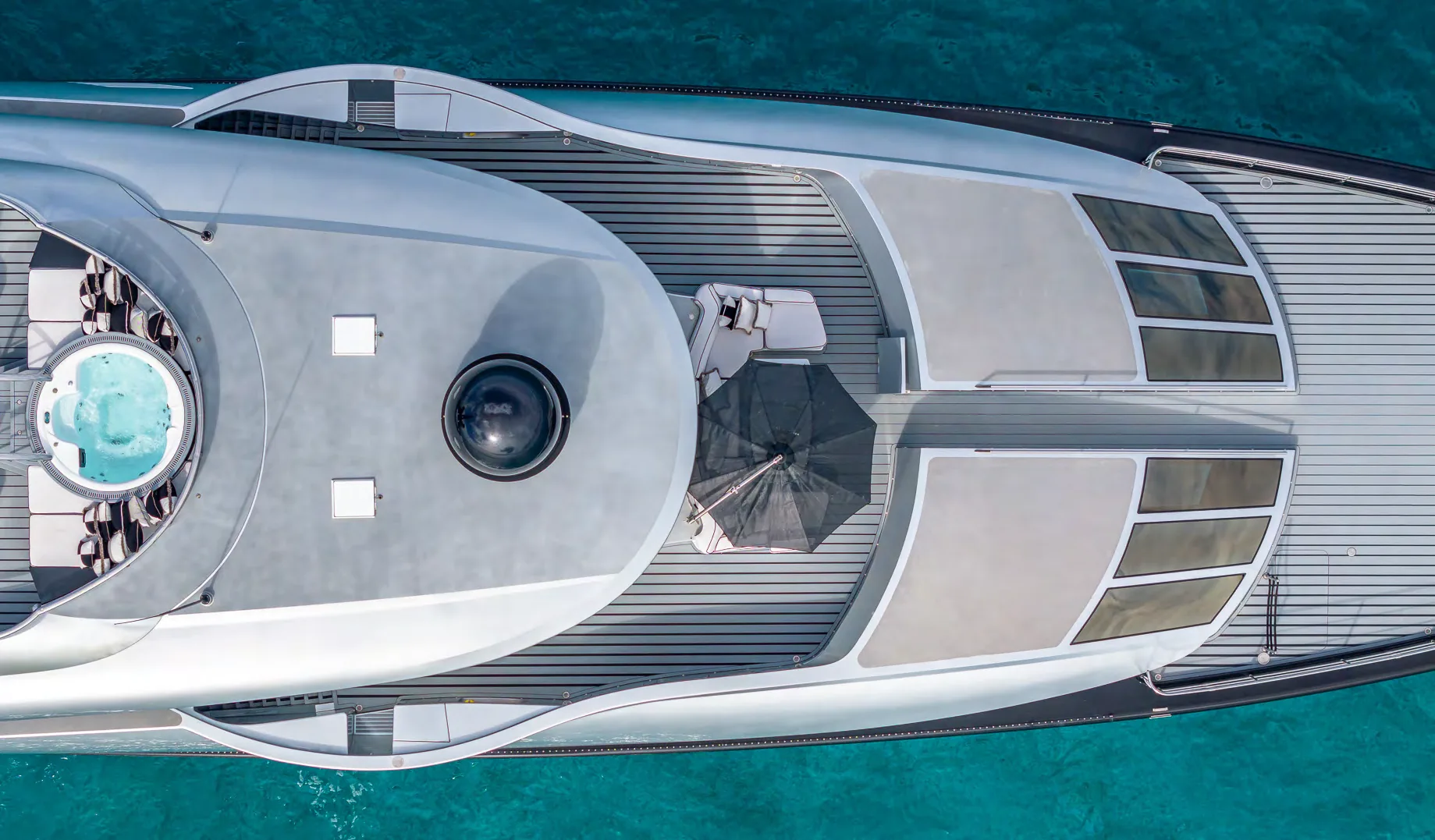 OKTO — photo 38 location yacht Cannes