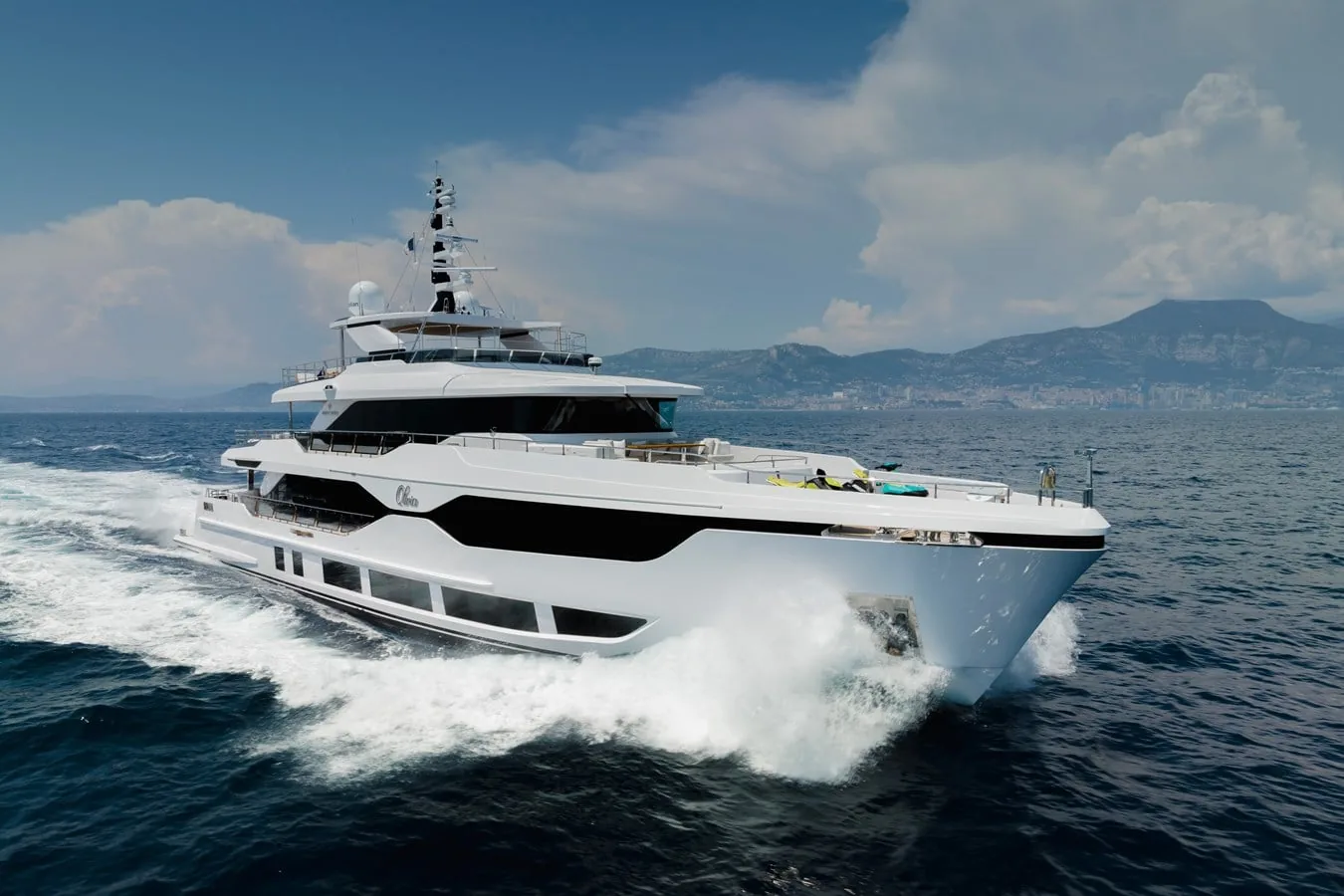 OLIVIA - photo 2 yacht charter Cannes