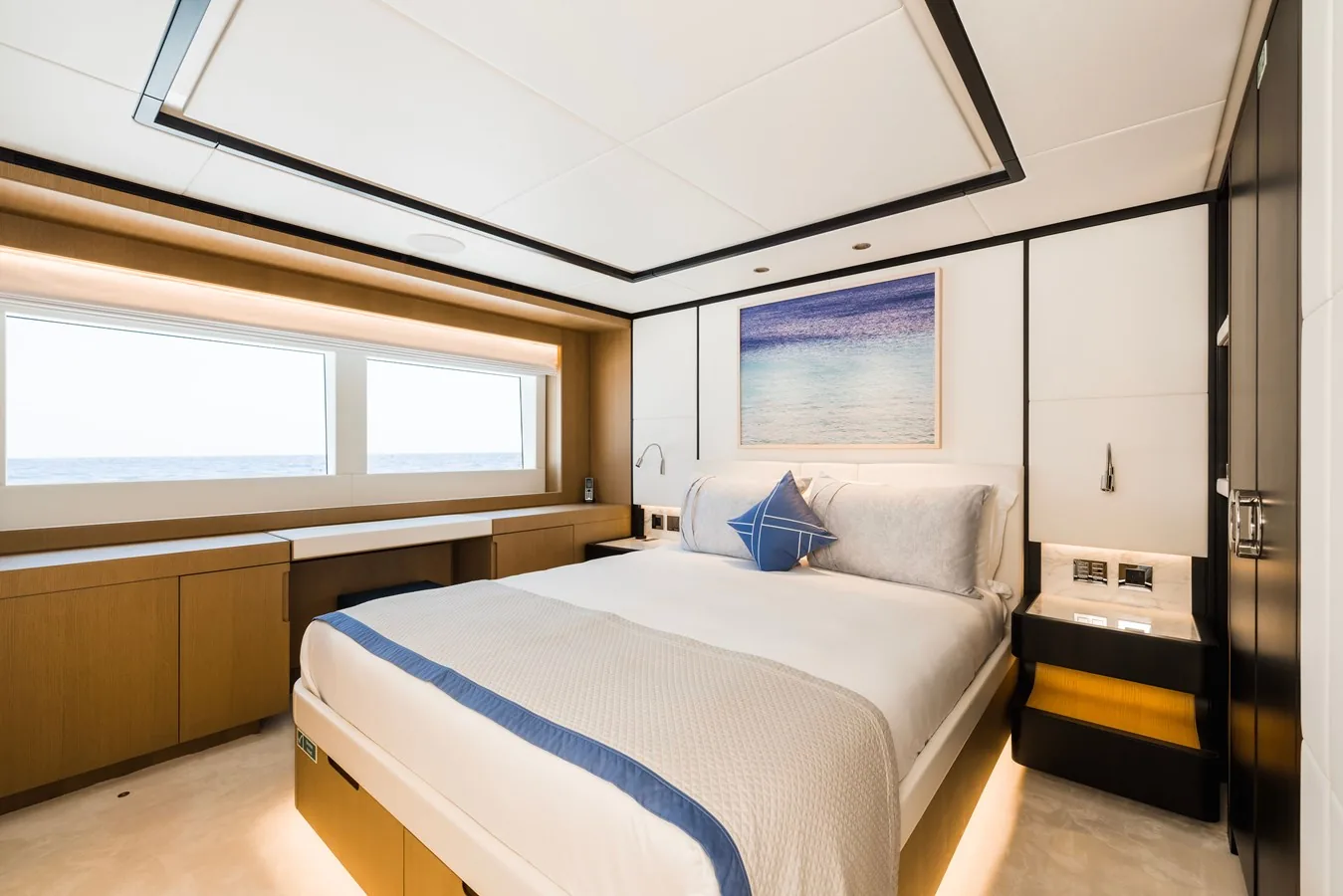 OLIVIA - photo 15 yacht charter Cannes