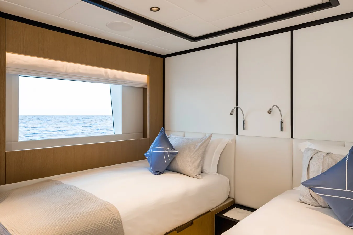 OLIVIA - photo 20 yacht charter Cannes