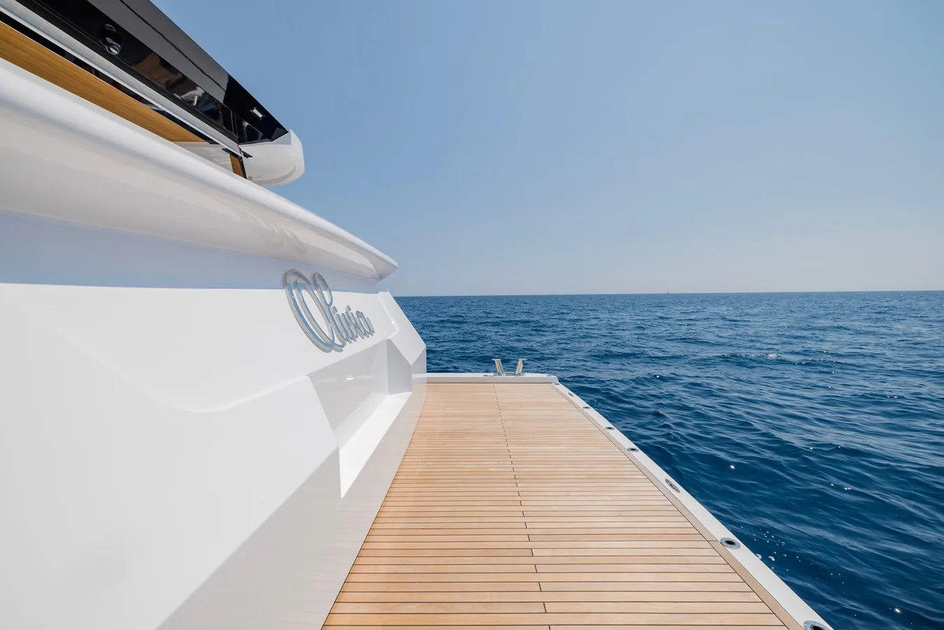OLIVIA - photo 27 yacht charter Cannes