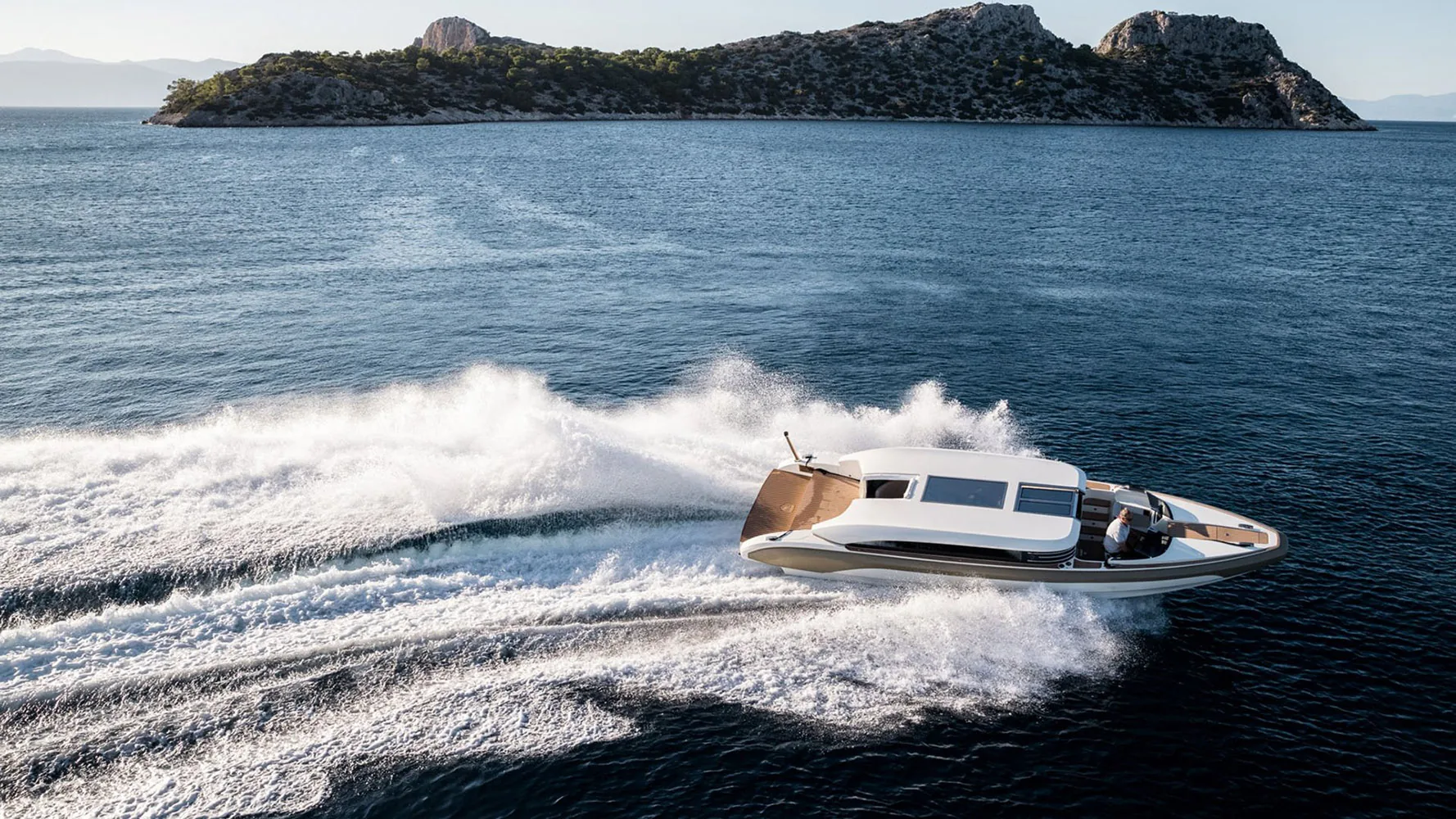 OPTASIA - photo 5 yacht charter Cannes