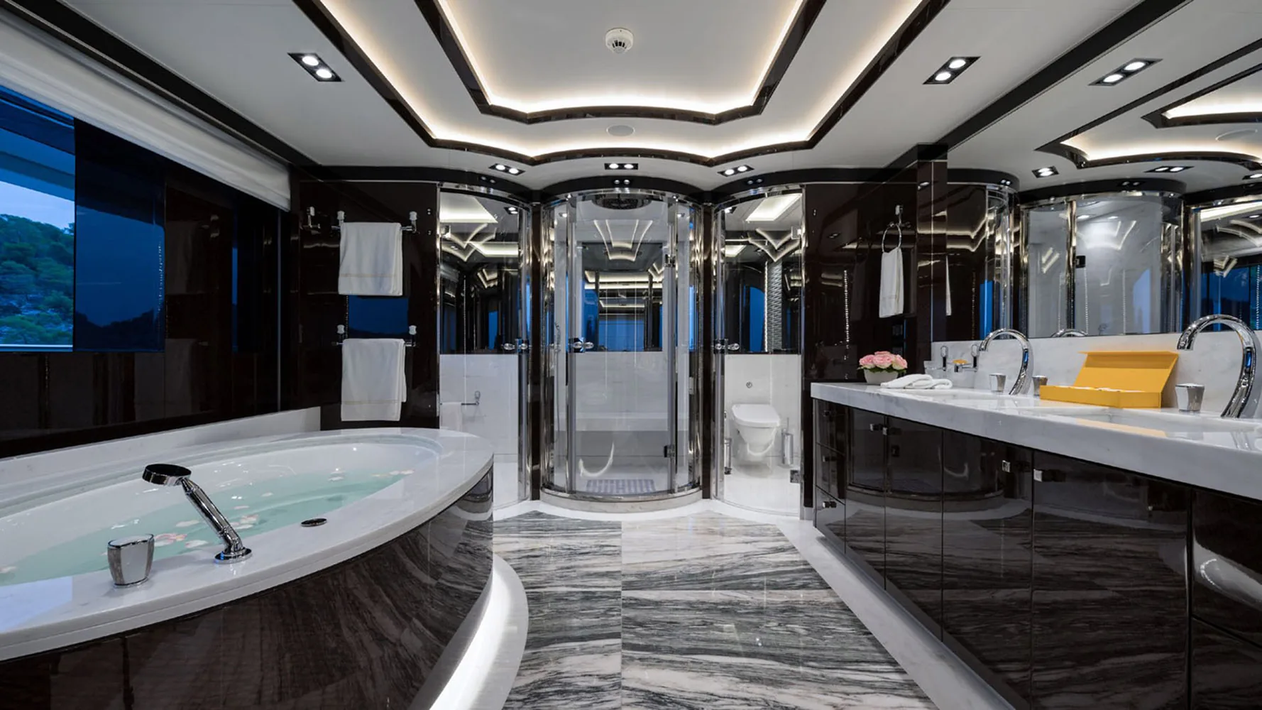 OPTASIA - photo 9 yacht charter Cannes