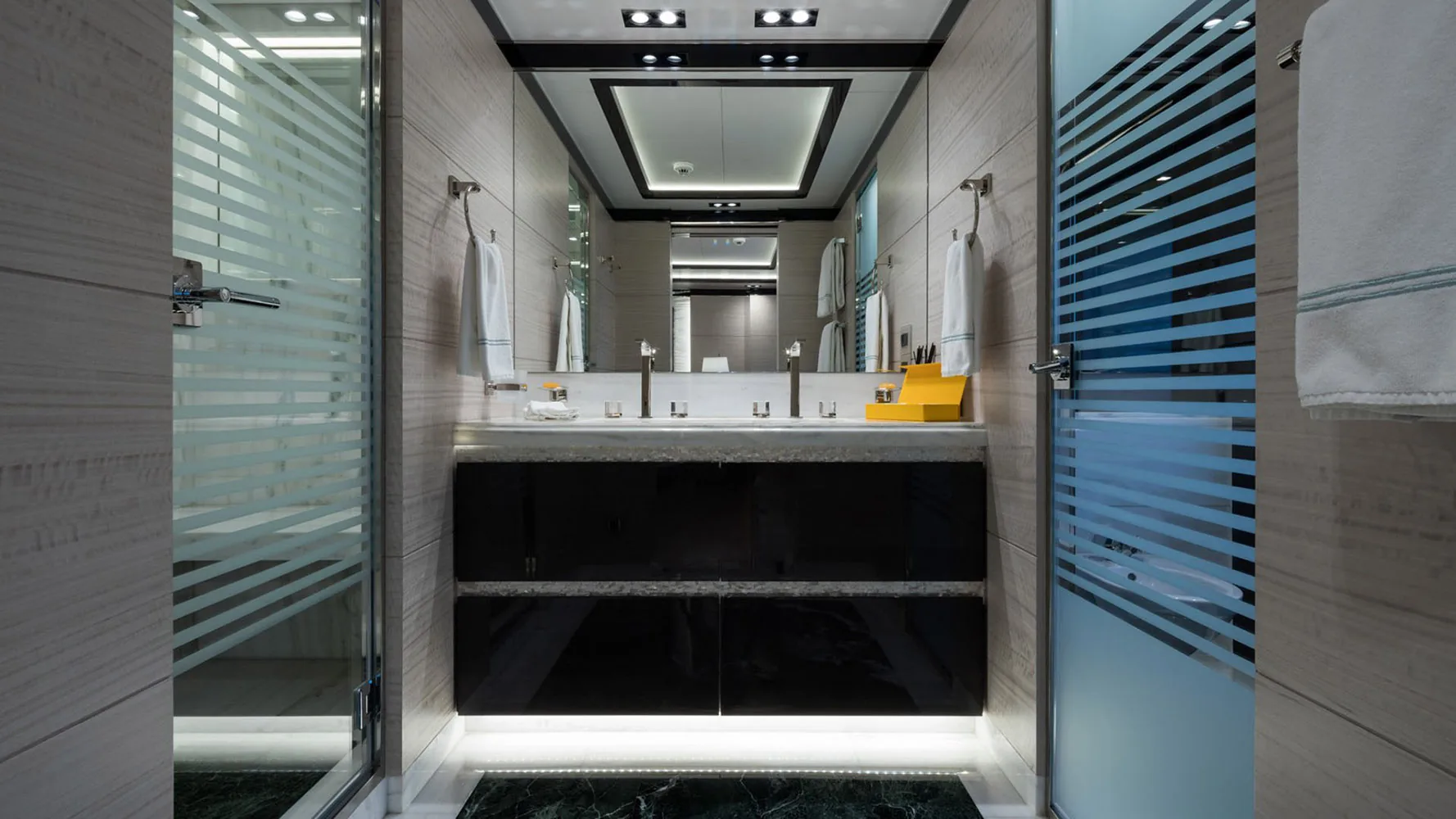 OPTASIA - photo 13 yacht charter Cannes