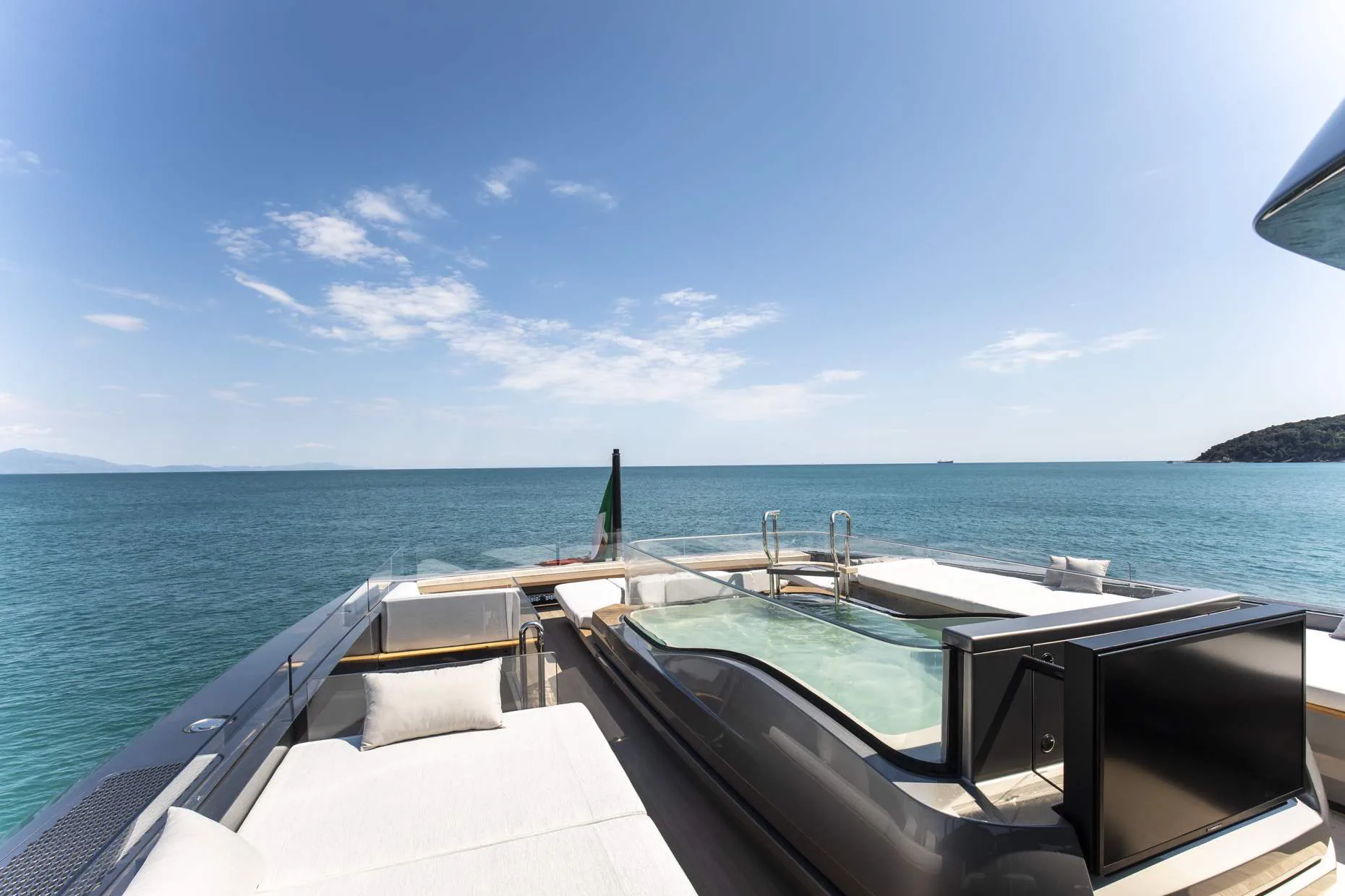Panam — photo 14 location yacht Cannes
