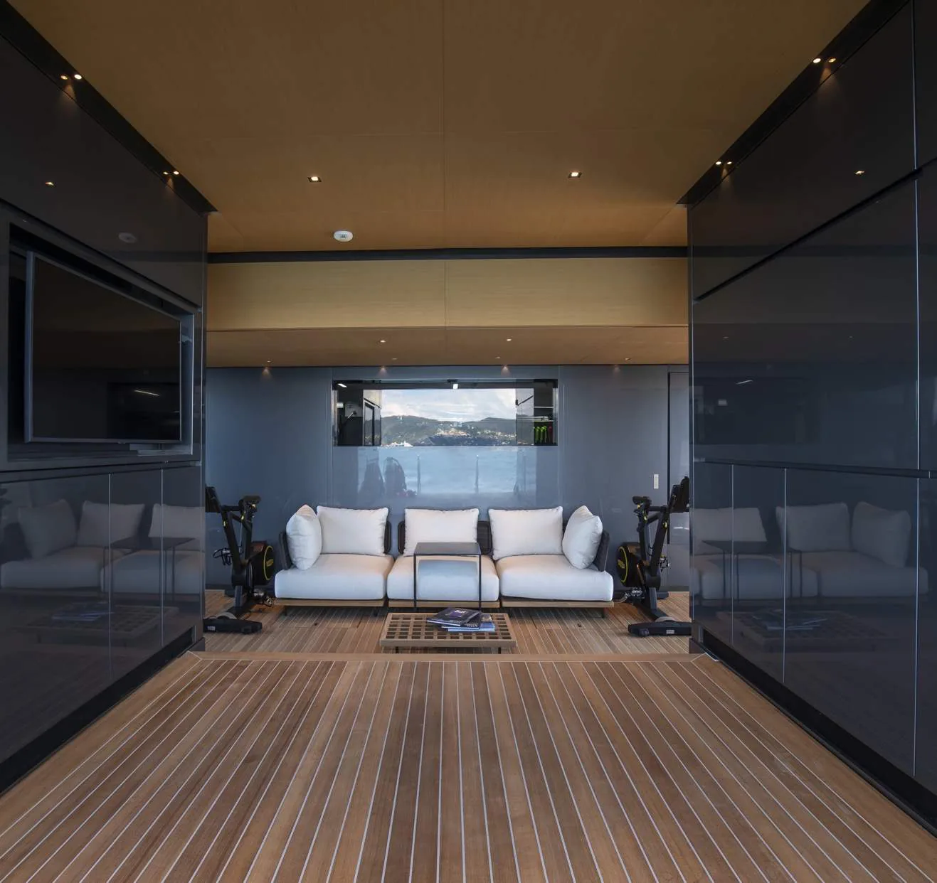 Panam — photo 15 location yacht Cannes