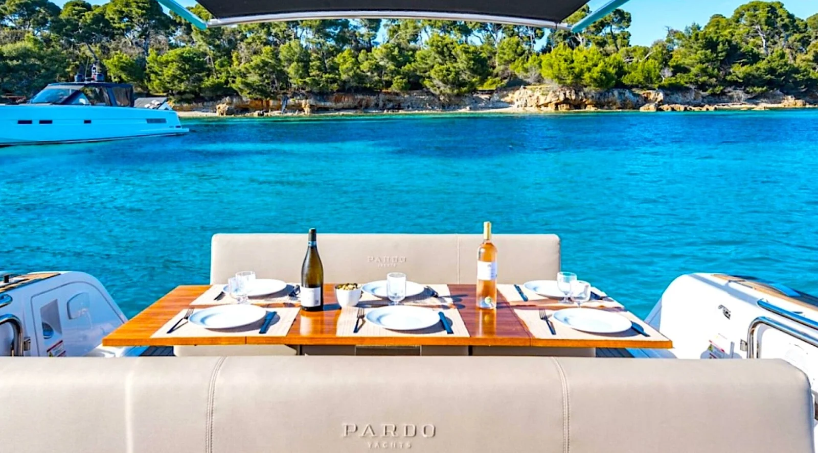 Pardo 38, photo 9 location yacht Cannes