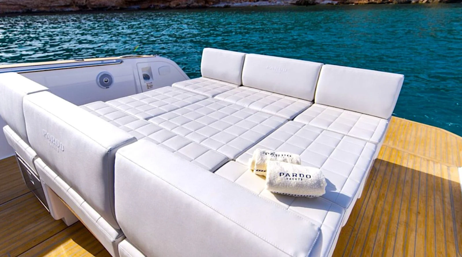 Pardo 38, photo 10 location yacht Cannes