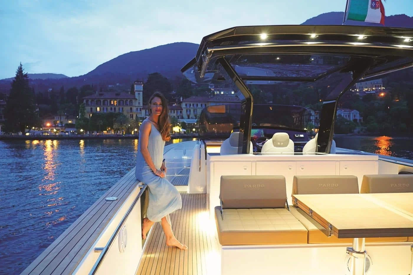 Pardo 43, photo 10 location yacht Cannes
