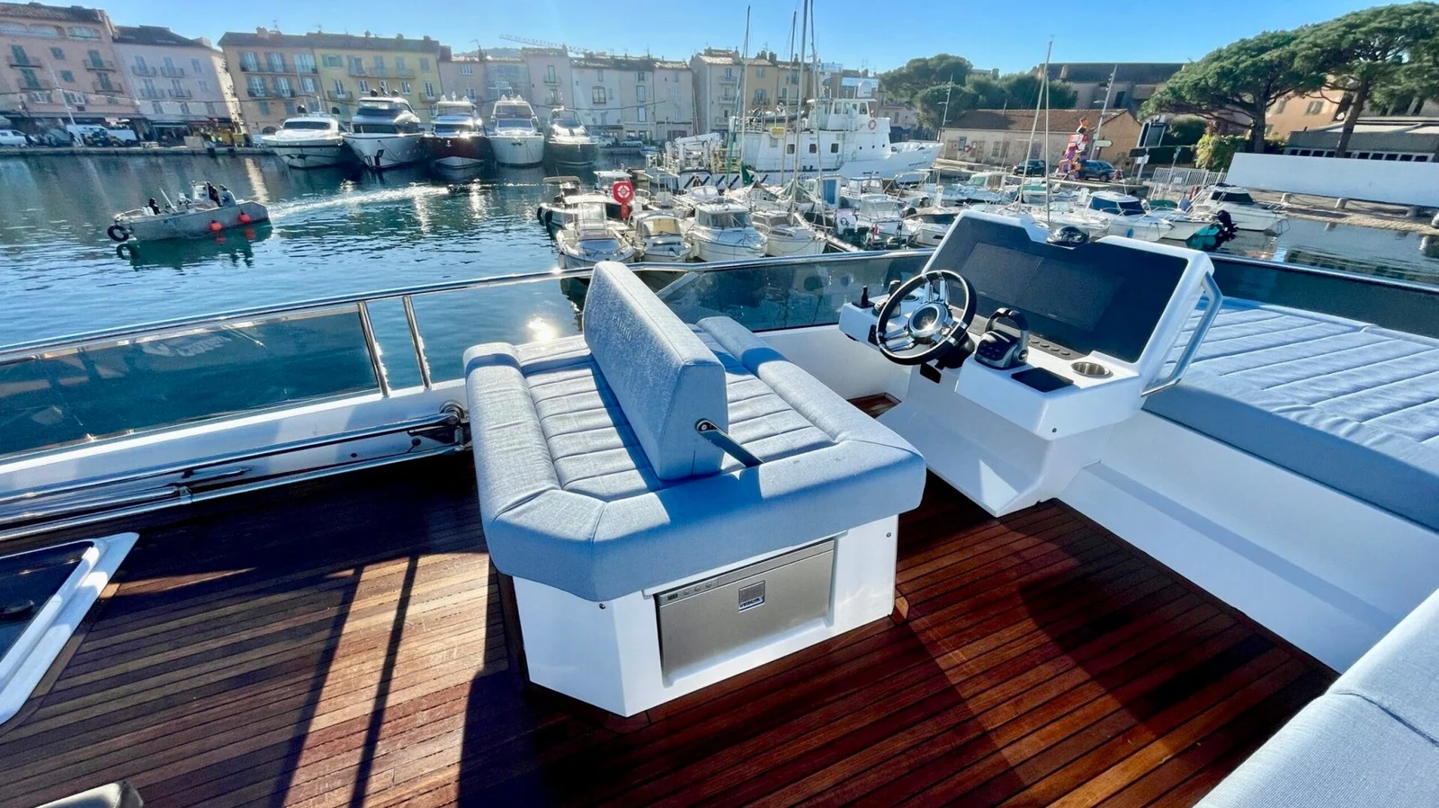Pardo 60, photo 7 location yacht Cannes