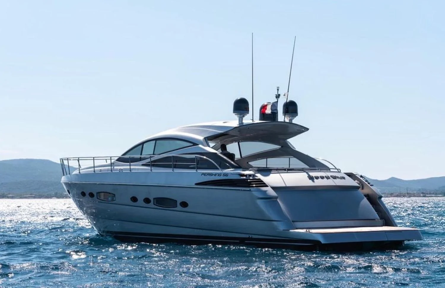 Pershing 56, photo 3 location yacht Cannes