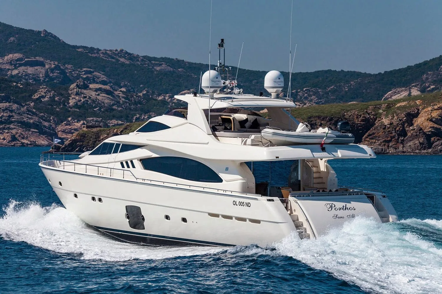 PORTHOS - photo 4 yacht charter Cannes