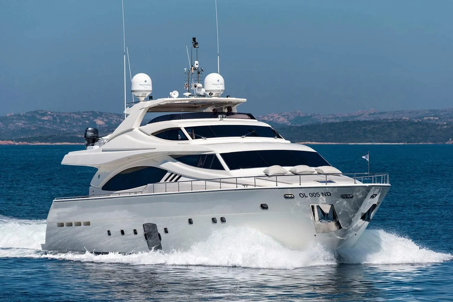 PORTHOS - photo 5 yacht charter Cannes