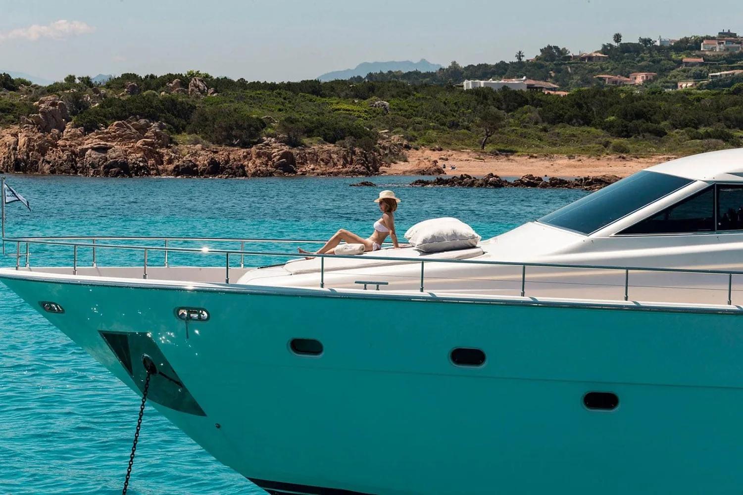 PORTHOS - photo 8 yacht charter Cannes