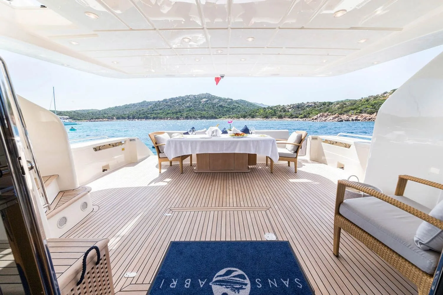 PORTHOS - photo 19 yacht charter Cannes