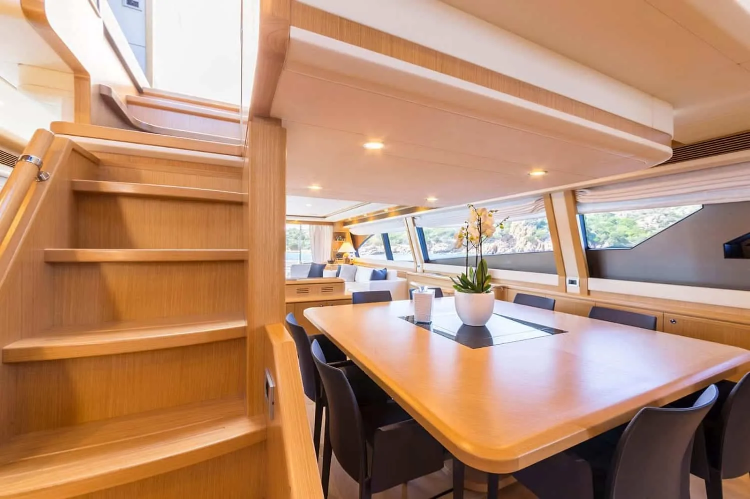 PORTHOS - photo 23 yacht charter Cannes