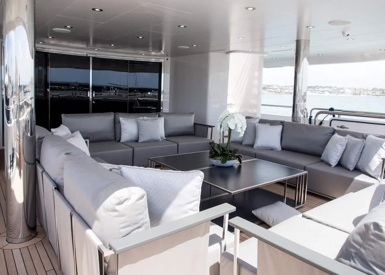 PRINCESS AVK - photo 6 yacht charter Cannes