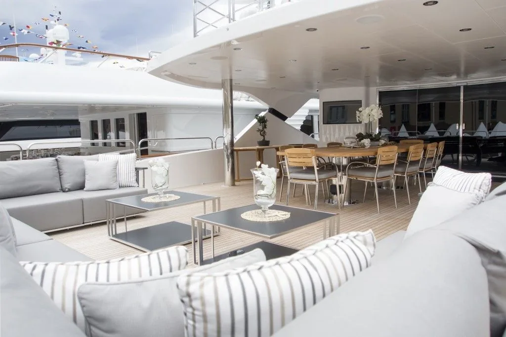 PRINCESS AVK - photo 11 yacht charter Cannes