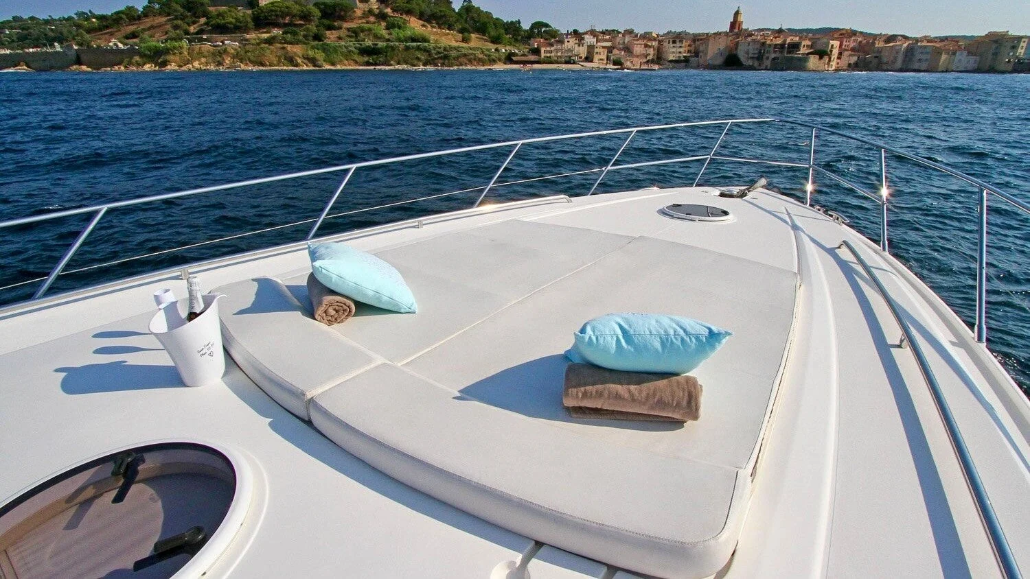 Princess V58, photo 5 location yacht Cannes