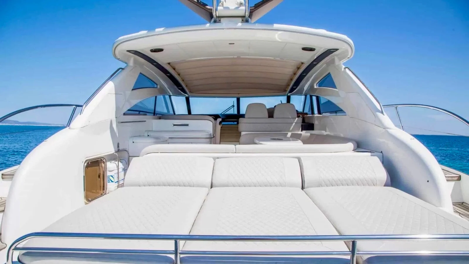 Princess V58, photo 8 location yacht Cannes