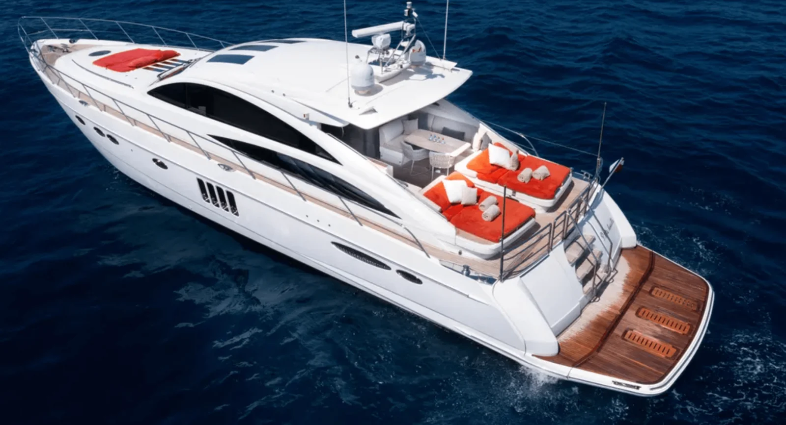 Princess V70, photo 3 location yacht Cannes
