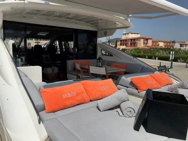 Princess V70, photo 6 location yacht Cannes
