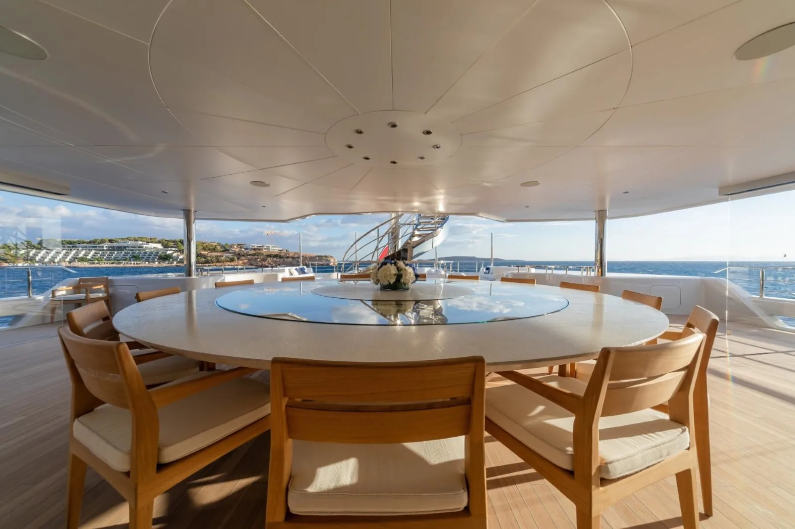 PROJECT X - photo 13 yacht charter Cannes