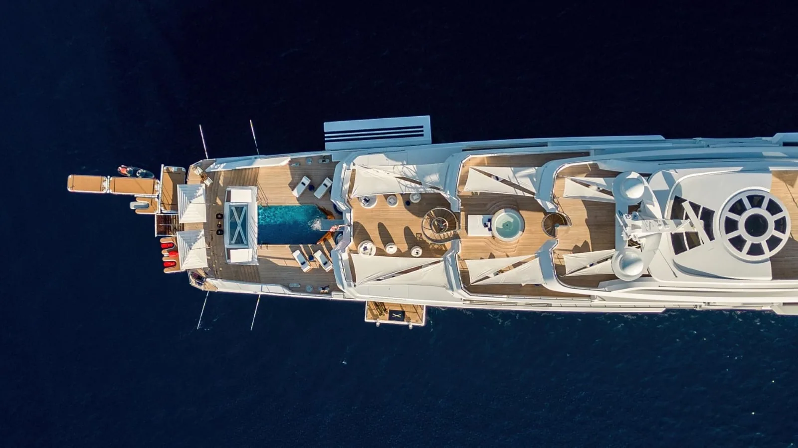 PROJECT X - photo 22 yacht charter Cannes