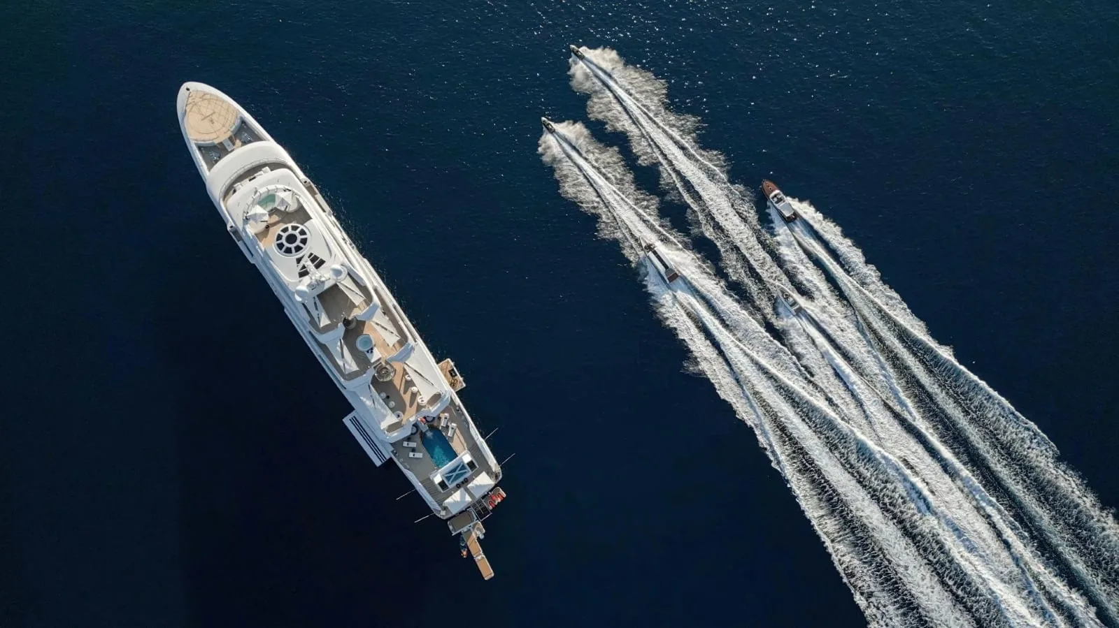 PROJECT X - photo 23 yacht charter Cannes