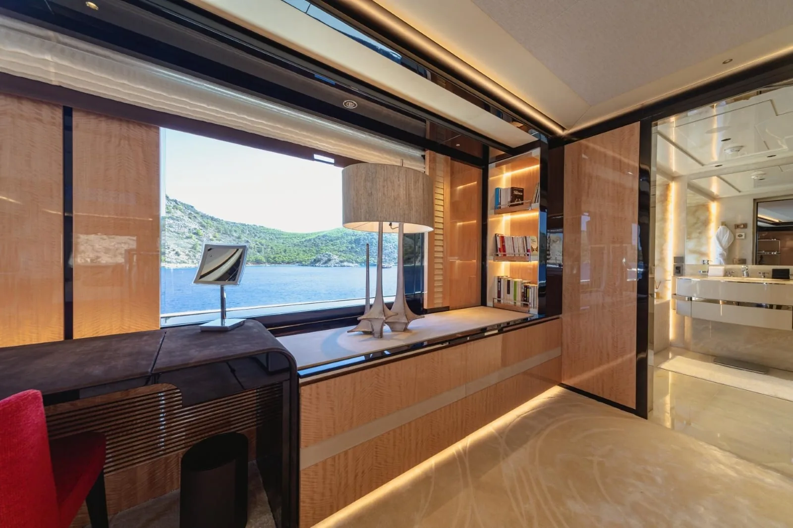 PROJECT X - photo 38 yacht charter Cannes